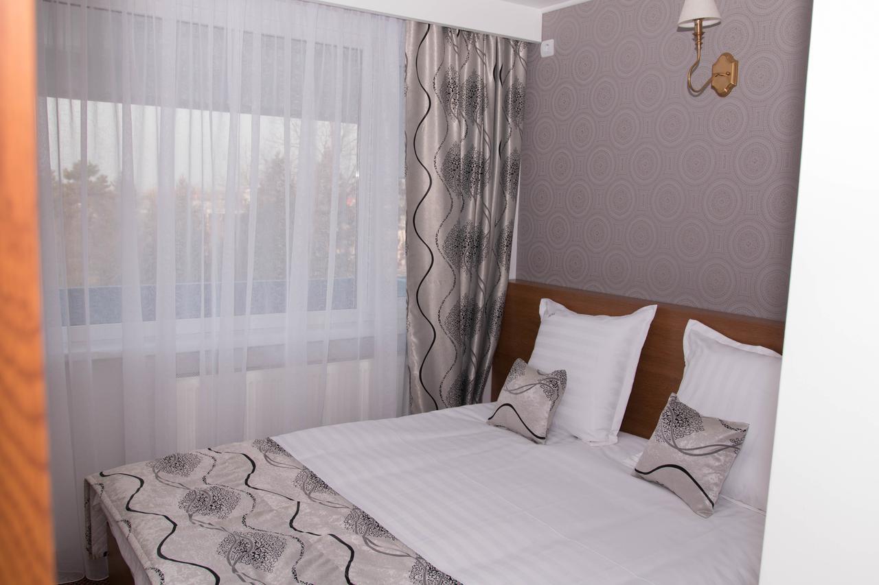Hotel Magurele Екстер'єр фото