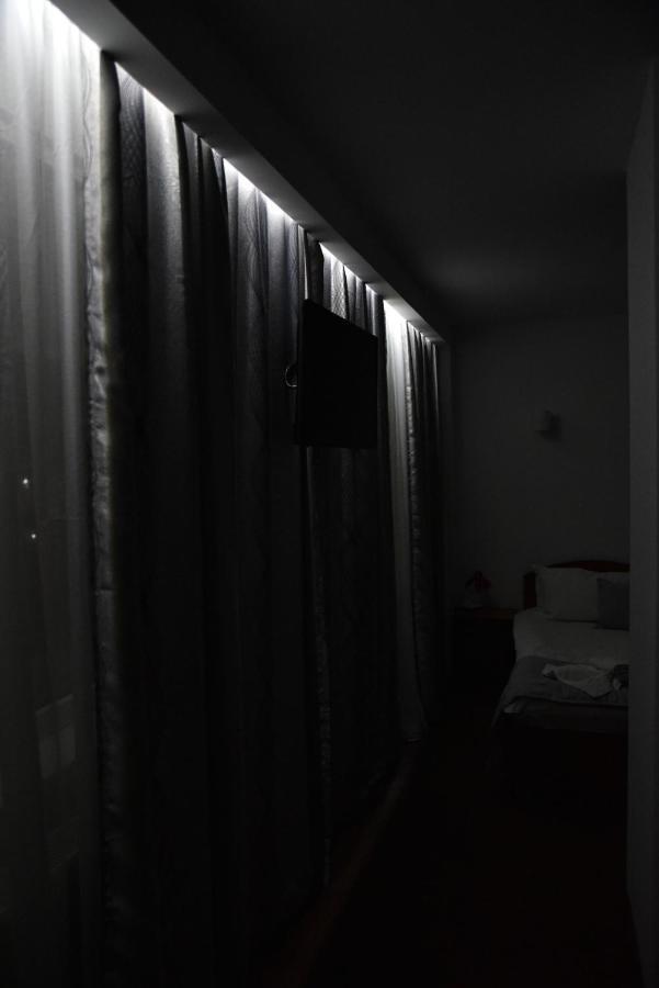 Hotel Magurele Екстер'єр фото