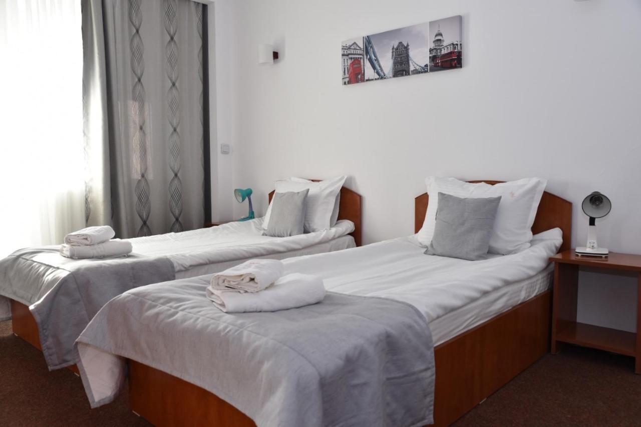 Hotel Magurele Екстер'єр фото