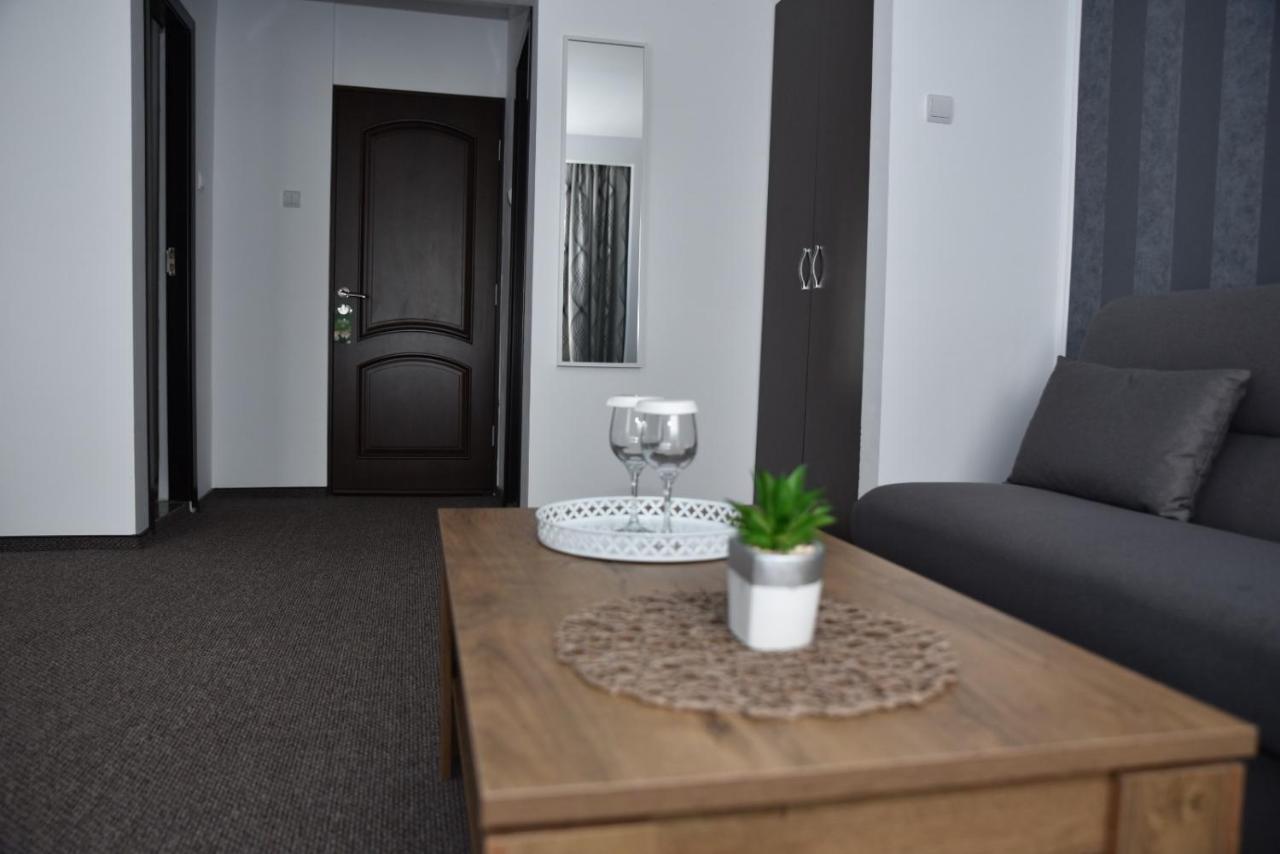 Hotel Magurele Екстер'єр фото