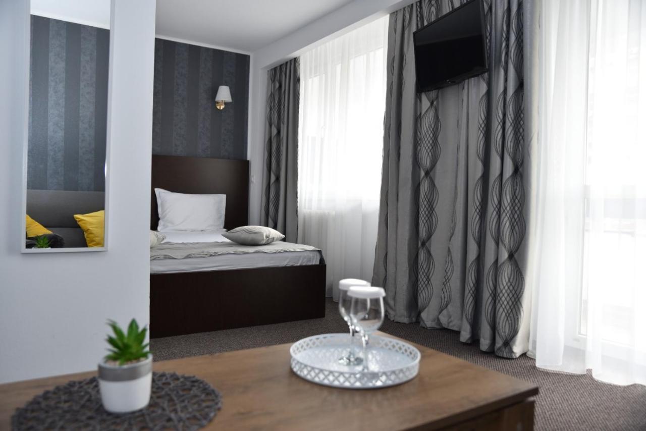 Hotel Magurele Екстер'єр фото
