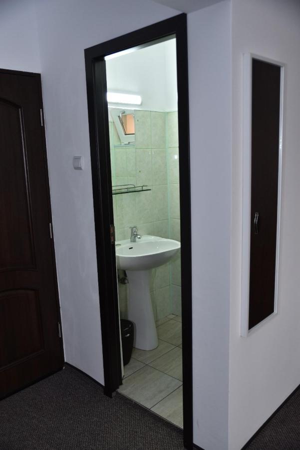 Hotel Magurele Екстер'єр фото